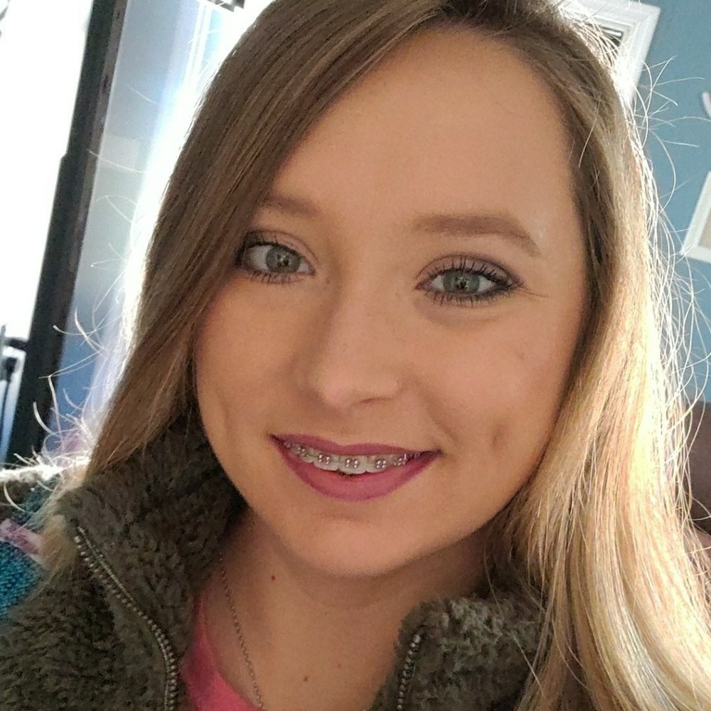 Meet your Posher, Jana